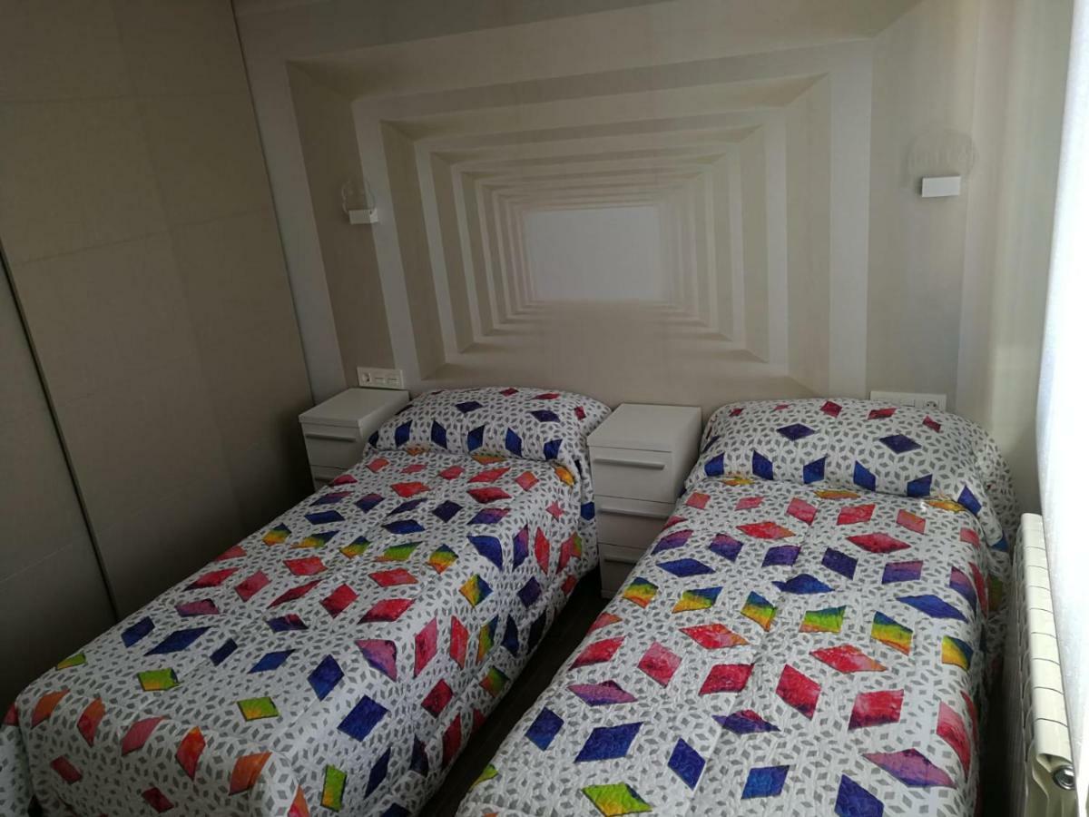 Apartamento Las Candelas Palencia Luaran gambar